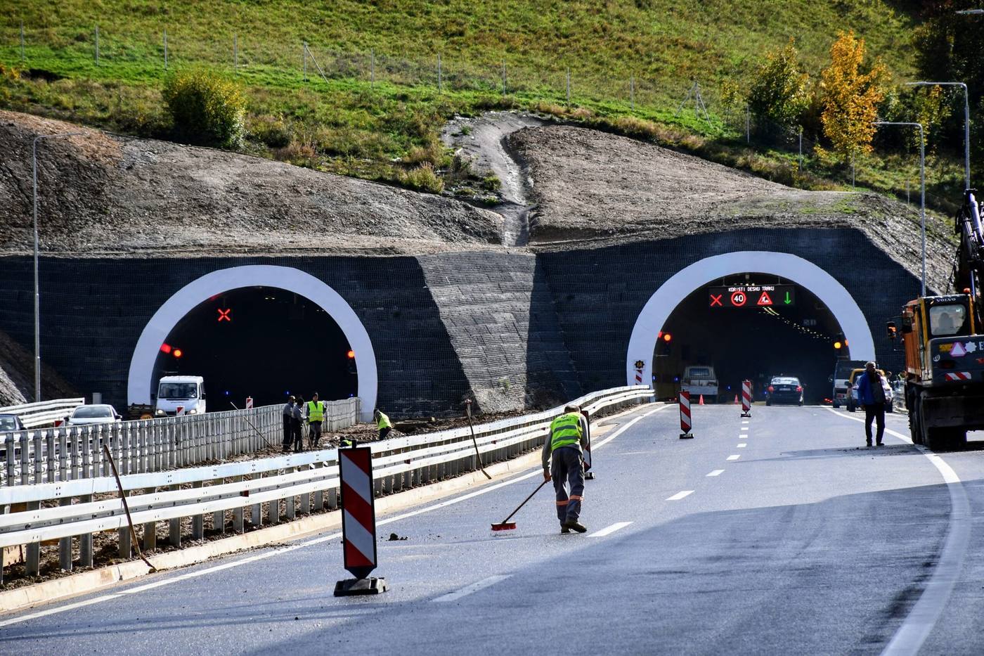 Tunnel Ivan (LOT 2)